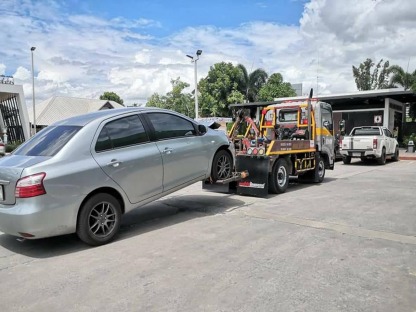 ยกรถเสีย นครปฐม - รถสไลด์-มนตรี นครปฐม